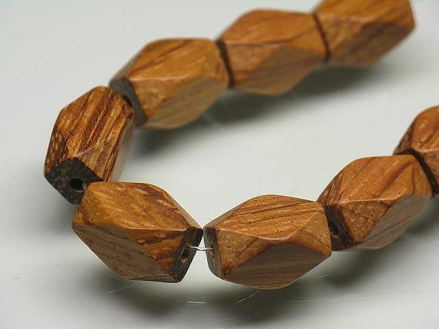 PW301N-57 Wooden beads (strand) 8mm