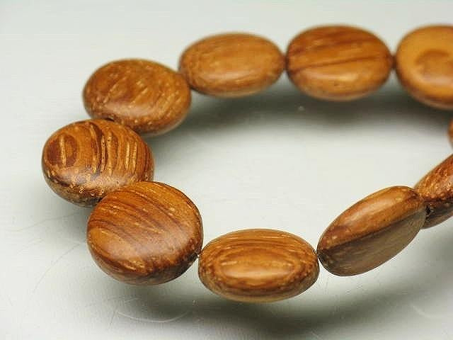PW301N-59 Wooden bead (strand) 12mm
