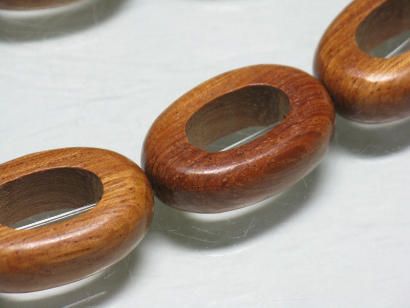 PW301N-65 Wooden bead (strand) 19mm