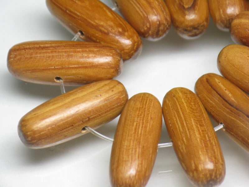 TOKO-BEADS PW301-70N Wooden bead (strand) 20mm PW301-70N ウッドビーズ（連） 20mm Asian bead & African bead  Handmade,Lampeork,bead,asia,india,ethnic,parts,accessory,beads とんぼ玉,ビーズ,トンボ玉,アジア,インド,エスニック,手作り,パーツ,アクセサリー