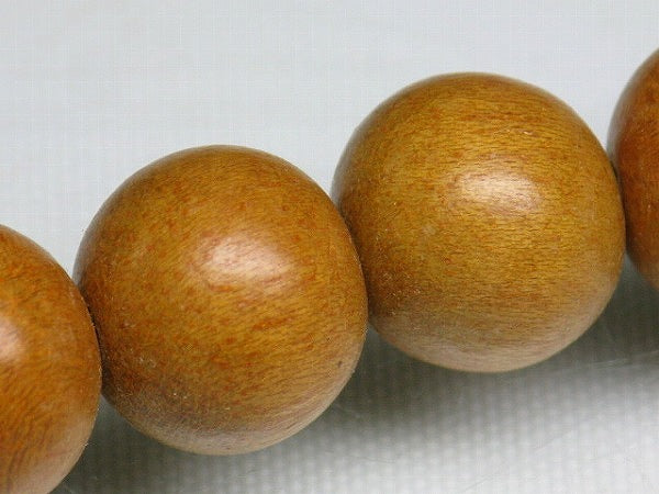 PW304N-06 Wooden bead (strand) 12mm