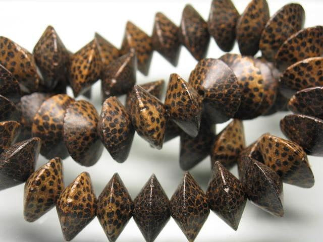 | TOKO-BEADS |PW305N-08 ココナッツビーズ（連） 15~16mmとんぼ玉,ビーズ,トンボ玉,アジア,インド,エスニック,手作り,パーツ,アクセサリー