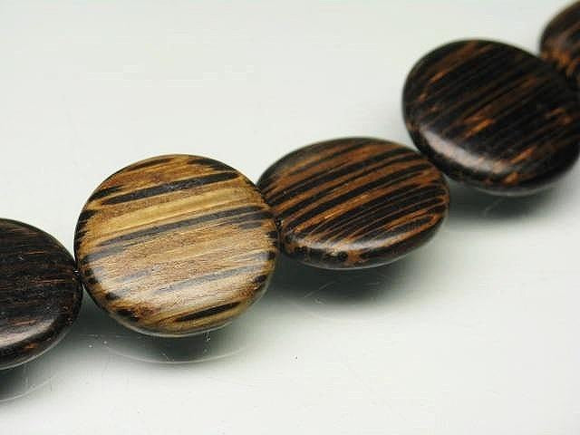 PW305N-13 Palm wood bead (strand) 20mm