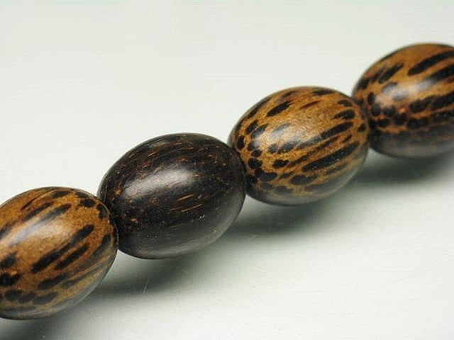 PW305N-20 Palm wood bead (strand) 15mm