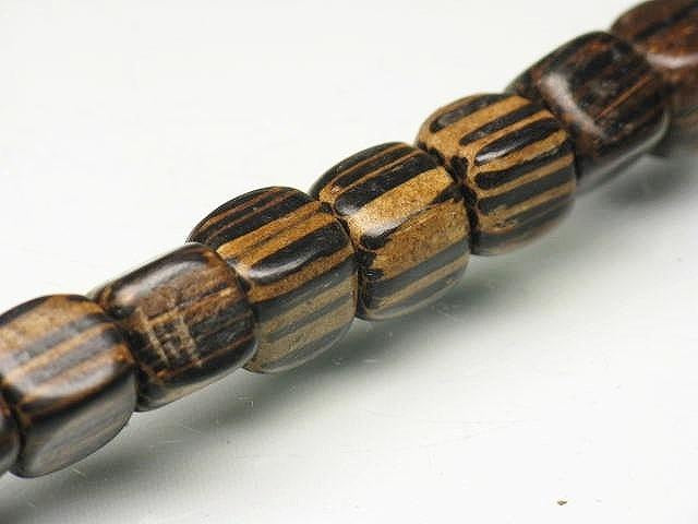 PW305N-27 Palm wood bead (strand) 8mm