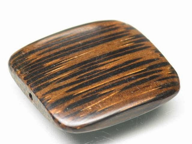 TOKO-BEADS PW305-16S Palm wood bead 30mm PW305-16S ココナッツビーズ 30mm Asian bead & African bead  Handmade,Lampeork,bead,asia,india,ethnic,parts,accessory,beads とんぼ玉,ビーズ,トンボ玉,アジア,インド,エスニック,手作り,パーツ,アクセサリー