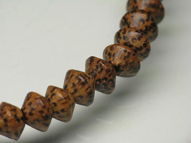 PW306N-08 Palm wood bead (strand) 8mm