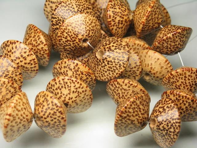 TOKO-BEADS PW306-28N Wooden bead (strand) 19~20mm PW306-28N ウッドビーズ（連） 19~20mm Asian bead & African bead  Handmade,Lampeork,bead,asia,india,ethnic,parts,accessory,beads とんぼ玉,ビーズ,トンボ玉,アジア,インド,エスニック,手作り,パーツ,アクセサリー