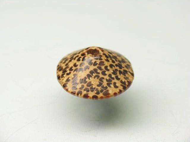 TOKO-BEADS PW306-27S Wooden bead 14~15mm PW306-27S ウッドビーズ 14~15mm Asian bead & African bead  Handmade,Lampeork,bead,asia,india,ethnic,parts,accessory,beads とんぼ玉,ビーズ,トンボ玉,アジア,インド,エスニック,手作り,パーツ,アクセサリー