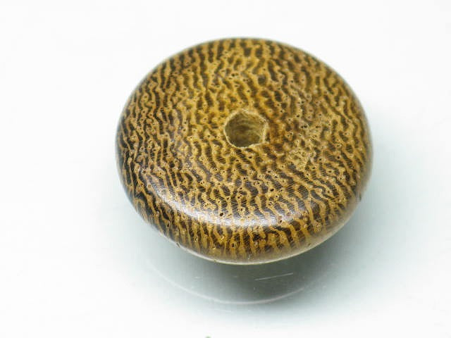 TOKO-BEADS PW308-10S Wooden bead 15~17mm PW308-10S ウッドビーズ 15~17mm Asian bead & African bead  Handmade,Lampeork,bead,asia,india,ethnic,parts,accessory,beads とんぼ玉,ビーズ,トンボ玉,アジア,インド,エスニック,手作り,パーツ,アクセサリー