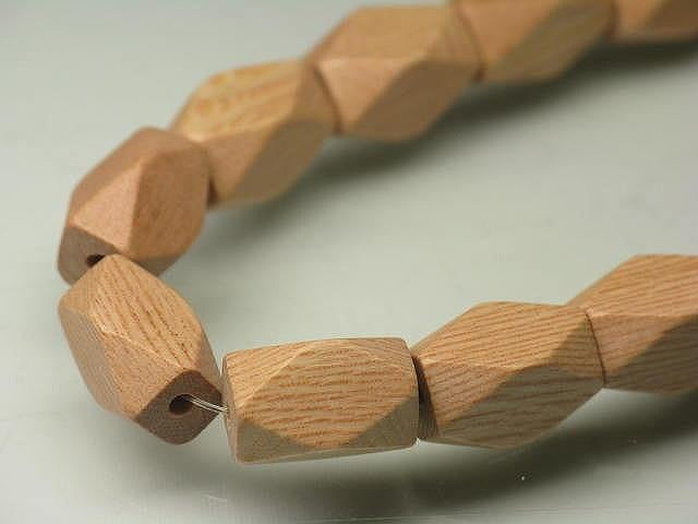 PW309N-13 Wooden bead (strand) 8mm