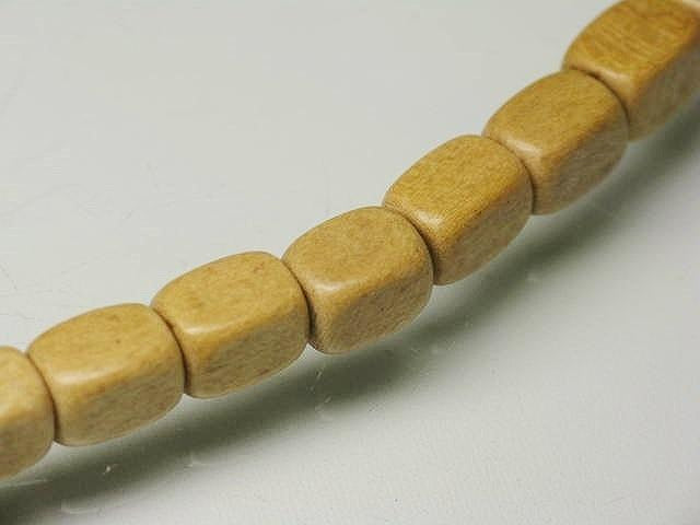 PW310N-04 Wooden beads (strand) 5.5mm