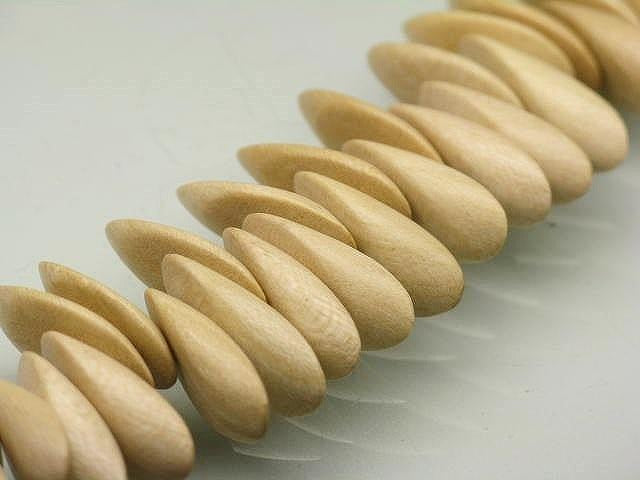 PW310N-23 Wooden beads (strand) 16~17.5mm