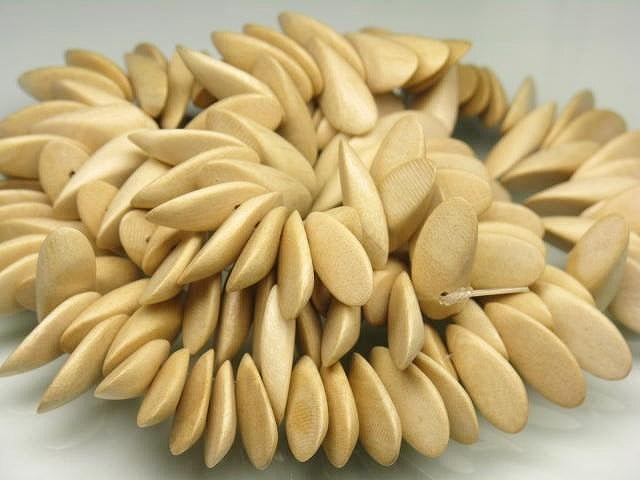 TOKO-BEADS PW310-23N Wooden bead (strand) 16~17.5mm PW310-23N ウッドビーズ（連） 16~17.5mm Asian bead & African bead  Handmade,Lampeork,bead,asia,india,ethnic,parts,accessory,beads とんぼ玉,ビーズ,トンボ玉,アジア,インド,エスニック,手作り,パーツ,アクセサリー