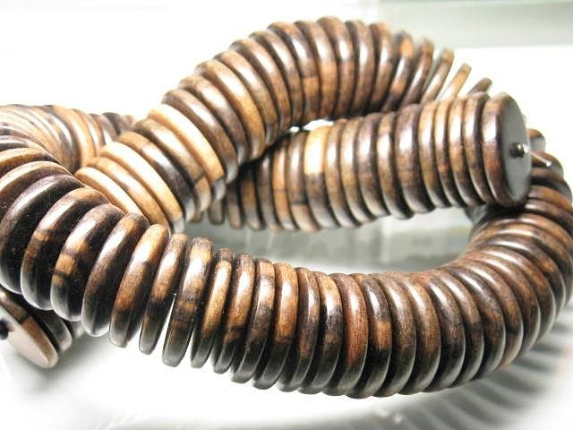 TOKO-BEADS PW311-82N Wooden bead (strand) 24mm PW311-82N ウッドビーズ（連） 24mm Asian bead & African bead  Handmade,Lampeork,bead,asia,india,ethnic,parts,accessory,beads とんぼ玉,ビーズ,トンボ玉,アジア,インド,エスニック,手作り,パーツ,アクセサリー