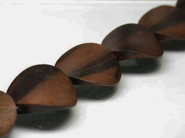 TOKO-BEADS PW311-91N Wooden bead (strand) 25mm PW311-91N ウッドビーズ（連） 25mm Asian bead & African bead  Handmade,Lampeork,bead,asia,india,ethnic,parts,accessory,beads とんぼ玉,ビーズ,トンボ玉,アジア,インド,エスニック,手作り,パーツ,アクセサリー