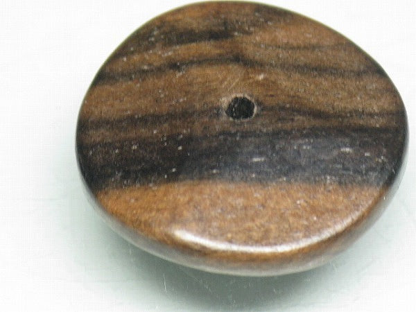 TOKO-BEADS PW312-03S Wooden bead 20mm PW312-03S ウッドビーズ 20mm Asian bead & African bead  Handmade,Lampeork,bead,asia,india,ethnic,parts,accessory,beads とんぼ玉,ビーズ,トンボ玉,アジア,インド,エスニック,手作り,パーツ,アクセサリー