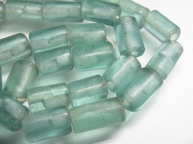 TOKO-BEADS RC001-21N Recycled Glass bead (strand) 9~12mm RC001-21N リサイクルガラスビーズ（連） 9~12mm Asian bead & African bead  Handmade,Lampeork,bead,asia,india,ethnic,parts,accessory,beads とんぼ玉,ビーズ,トンボ玉,アジア,インド,エスニック,手作り,パーツ,アクセサリー
