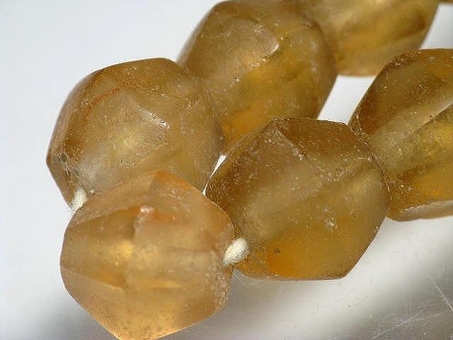 TOKO-BEADS RC001-43N Recycled Glass bead (strand) 14mm RC001-43N リサイクルガラスビーズ（連） 14mm Asian bead & African bead  Handmade,Lampeork,bead,asia,india,ethnic,parts,accessory,beads とんぼ玉,ビーズ,トンボ玉,アジア,インド,エスニック,手作り,パーツ,アクセサリー