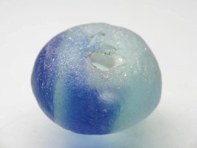 TOKO-BEADS RC003-73 Old Glass bead 26mm RC003-73 オールドガラスビーズ 26mm Asian bead & African bead  Handmade,Lampeork,bead,asia,india,ethnic,parts,accessory,beads とんぼ玉,ビーズ,トンボ玉,アジア,インド,エスニック,手作り,パーツ,アクセサリー