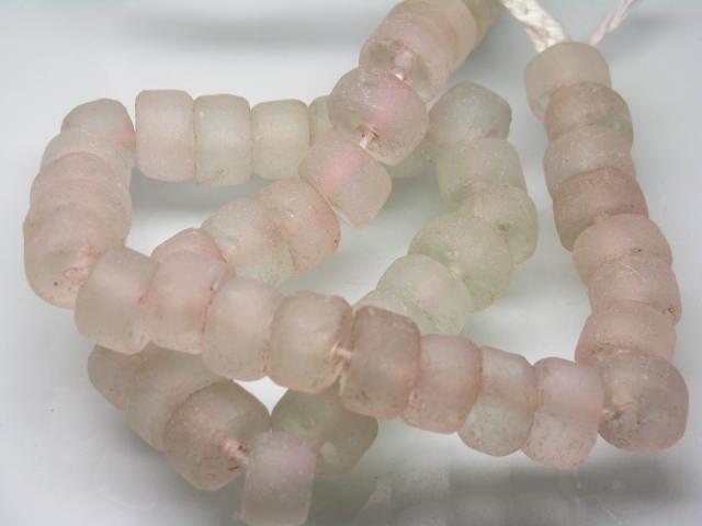 | TOKO-BEADS |RC004N-69 リサイクルガラスビーズ（連）  12~13mmとんぼ玉,ビーズ,トンボ玉,アジア,インド,エスニック,手作り,パーツ,アクセサリー