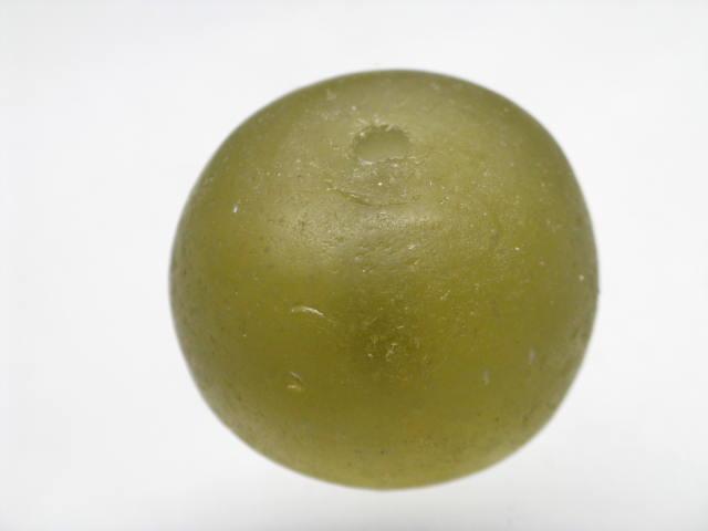 TOKO-BEADS RC007-07 Old Glass bead 26mm RC007-07 オールドガラスビーズ（大玉） 26mm Asian bead & African bead  Handmade,Lampeork,bead,asia,india,ethnic,parts,accessory,beads とんぼ玉,ビーズ,トンボ玉,アジア,インド,エスニック,手作り,パーツ,アクセサリー
