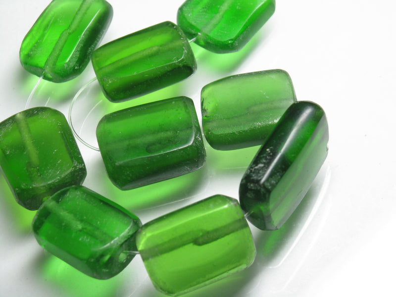 TOKO-BEADS RC103-26N Recycled Glass bead (strand) 14~17mm RC103-26N リサイクルガラスビーズ（連） 14~17mm Asian bead & African bead  Handmade,Lampeork,bead,asia,india,ethnic,parts,accessory,beads とんぼ玉,ビーズ,トンボ玉,アジア,インド,エスニック,手作り,パーツ,アクセサリー