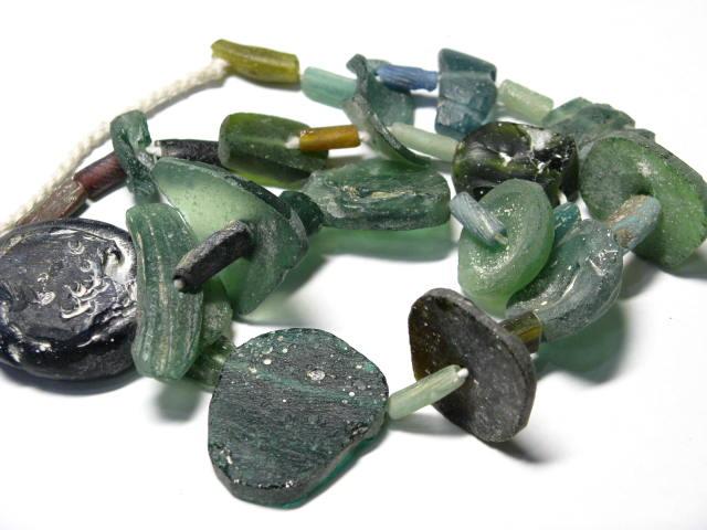 TOKO-BEADS RG022-18 Roman Glass bead (strand) 5~24mm RG022-18 ローマングラス（連） 5~24mm Asian bead & African bead  Handmade,Lampeork,bead,asia,india,ethnic,parts,accessory,beads とんぼ玉,ビーズ,トンボ玉,アジア,インド,エスニック,手作り,パーツ,アクセサリー