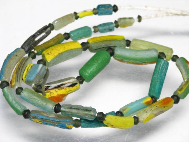 | TOKO-BEADS |RG022-91 ローマングラス（連） 4.5~5mmとんぼ玉,ビーズ,トンボ玉,アジア,インド,エスニック,手作り,パーツ,アクセサリー