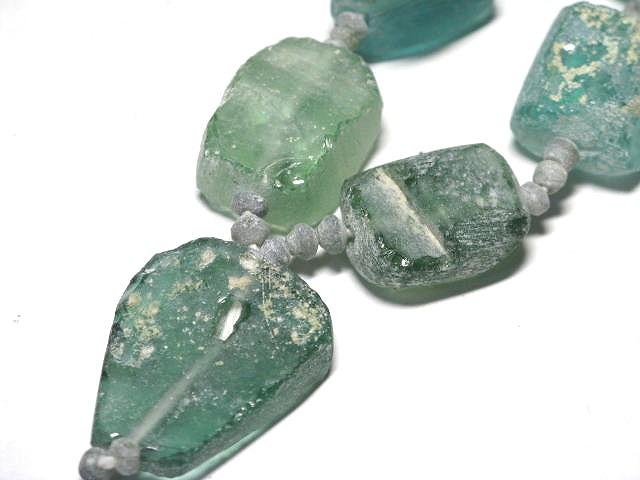TOKO-BEADS RG023-16 Roman Glass bead (strand) 11~20mm RG023-16 銀化ローマングラス（連） 11~20mm Asian bead & African bead  Handmade,Lampeork,bead,asia,india,ethnic,parts,accessory,beads とんぼ玉,ビーズ,トンボ玉,アジア,インド,エスニック,手作り,パーツ,アクセサリー