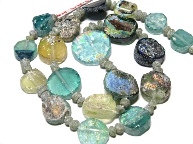 TOKO-BEADS RG023-26 Roman Glass bead (strand) (max) 21mm RG023-26 銀化ローマングラス（連） (max) 21mmLoose Kazuri カズリビーズ Asian bead & African bead  Handmade,Lampeork,bead,asia,india,ethnic,parts,accessory,beads とんぼ玉,ビーズ,トンボ玉,アジア,インド,エスニック,手作り,パーツ,アクセサリー