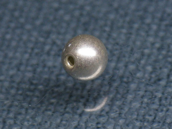 TOKO-BEADS SC002 Silver Cris bead 5mm SC002 シルバークリスビーズ 5mm Asian bead & African bead  Handmade,Lampeork,bead,asia,india,ethnic,parts,accessory,beads とんぼ玉,ビーズ,トンボ玉,アジア,インド,エスニック,手作り,パーツ,アクセサリー