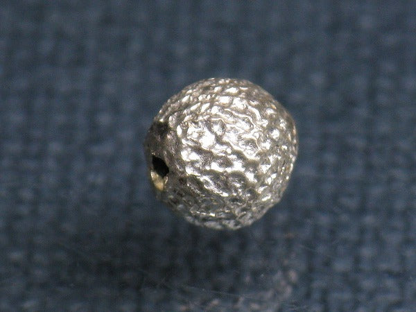 TOKO-BEADS SC008 Silver Cris bead 6.5mm SC008 シルバークリスビーズ 6.5mm Asian bead & African bead  Handmade,Lampeork,bead,asia,india,ethnic,parts,accessory,beads とんぼ玉,ビーズ,トンボ玉,アジア,インド,エスニック,手作り,パーツ,アクセサリー