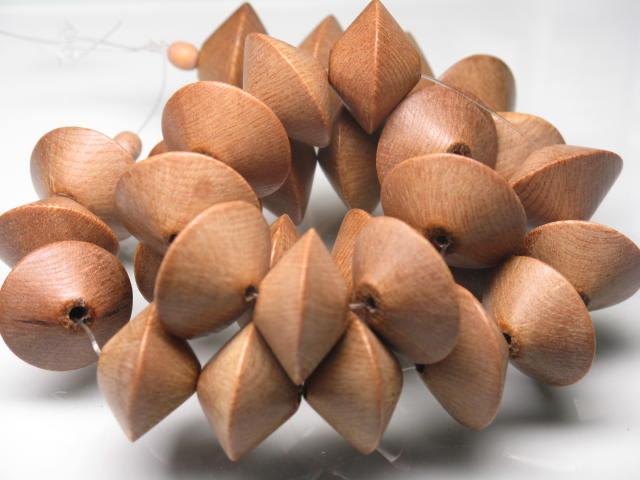 TOKO-BEADS SW001-57N Wooden bead (strand) 20mm SW001-57N ウッドビーズ（連ソロバン） 20mm Asian bead & African bead  Handmade,Lampeork,bead,asia,india,ethnic,parts,accessory,beads とんぼ玉,ビーズ,トンボ玉,アジア,インド,エスニック,手作り,パーツ,アクセサリー