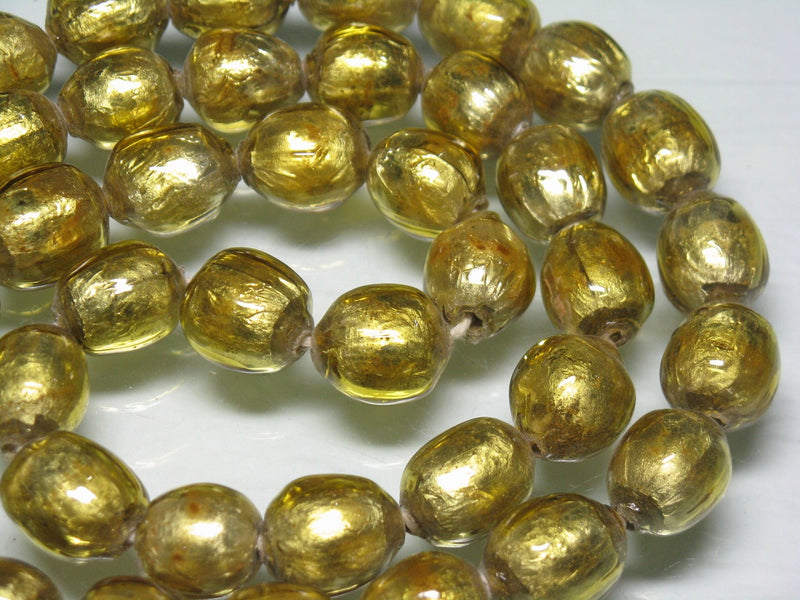 TOKO-BEADS T151N-01 Gold Sandwich bead(strand)  11~12mm T151N-01 ゴールドサンドイッチ玉（連） 11~12mmLoose Kazuri カズリビーズ Asian bead & African bead  Handmade,Lampeork,bead,asia,india,ethnic,parts,accessory,beads とんぼ玉,ビーズ,トンボ玉,アジア,インド,エスニック,手作り,パーツ,アクセサリー