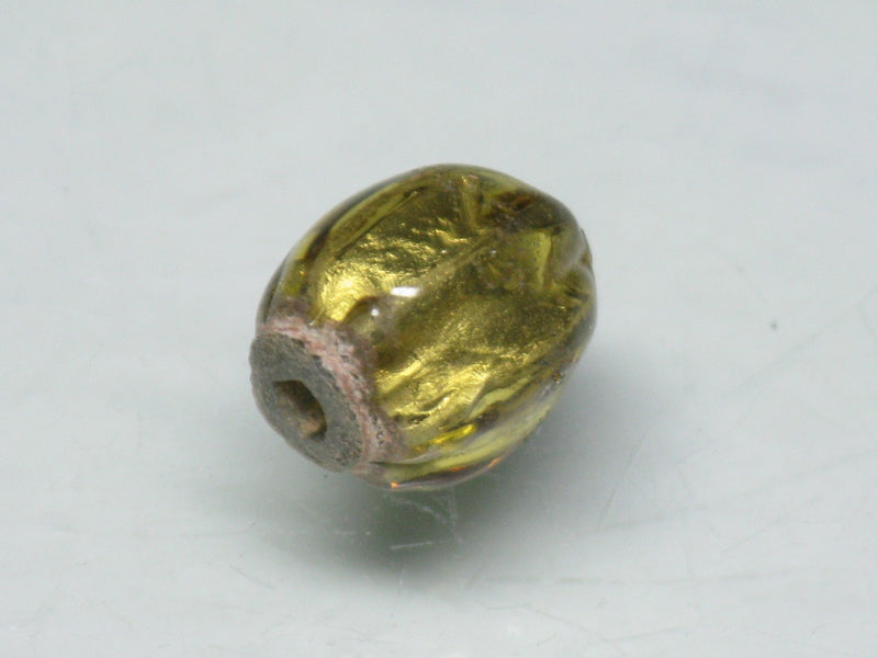 TOKO-BEADS T151S-02 Gold Sandwich bead 8~10mm T151S-02 ゴールドサンドイッチ玉 8~10mmLoose Kazuri カズリビーズ Asian bead & African bead  Handmade,Lampeork,bead,asia,india,ethnic,parts,accessory,beads とんぼ玉,ビーズ,トンボ玉,アジア,インド,エスニック,手作り,パーツ,アクセサリー