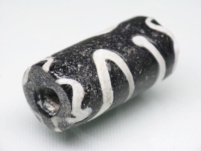 | TOKO-BEADS |T575-24 ジャワ希少とんぼ玉 15mmとんぼ玉,ビーズ,トンボ玉,アジア,インド,エスニック,手作り,パーツ,アクセサリー