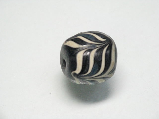 TOKO-BEADS T578-38 Lampwork glass bead 12mm T578-38 ジャワ希少とんぼ玉 12mmLoose Kazuri カズリビーズ Asian bead & African bead  Handmade,Lampeork,bead,asia,india,ethnic,parts,accessory,beads とんぼ玉,ビーズ,トンボ玉,アジア,インド,エスニック,手作り,パーツ,アクセサリー