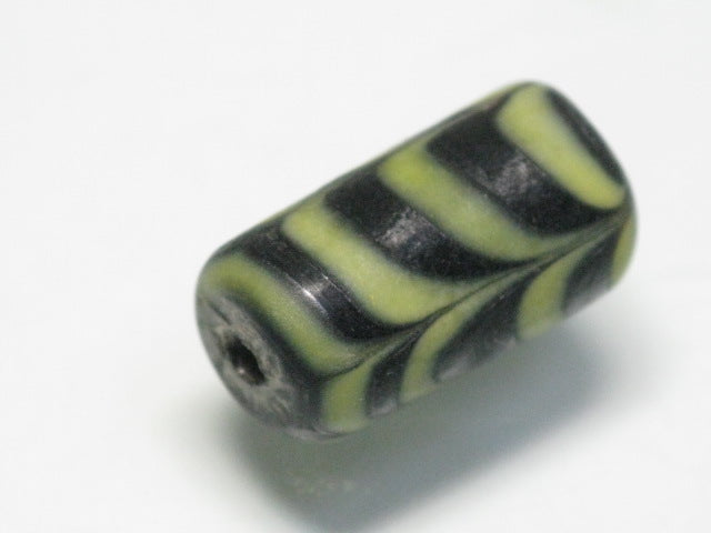 | TOKO-BEADS |T578-77 ジャワ希少とんぼ玉 9.5mmとんぼ玉,ビーズ,トンボ玉,アジア,インド,エスニック,手作り,パーツ,アクセサリー