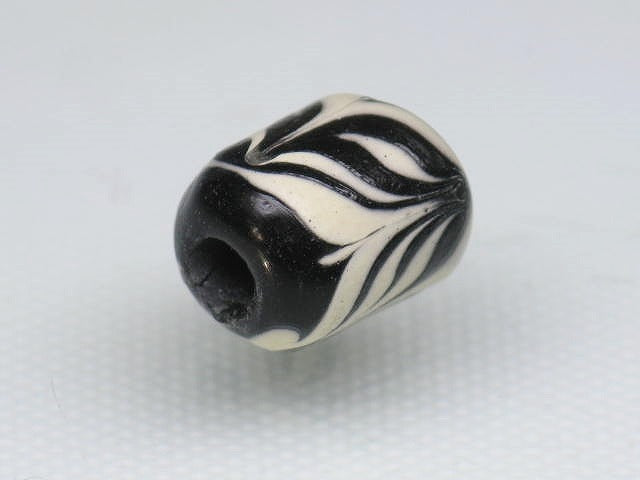 TOKO-BEADS T578S-11 Lampwork glass bead 7.5mm T578S-11 ジャワ希少とんぼ玉 7.5mmLoose Kazuri カズリビーズ Asian bead & African bead  Handmade,Lampeork,bead,asia,india,ethnic,parts,accessory,beads とんぼ玉,ビーズ,トンボ玉,アジア,インド,エスニック,手作り,パーツ,アクセサリー