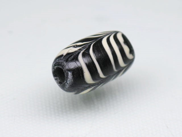 TOKO-BEADS T578S-14 Lampwork glass bead 8~9mm T578S-14 ジャワ希少とんぼ玉 8~9mmLoose Kazuri カズリビーズ Asian bead & African bead  Handmade,Lampeork,bead,asia,india,ethnic,parts,accessory,beads とんぼ玉,ビーズ,トンボ玉,アジア,インド,エスニック,手作り,パーツ,アクセサリー