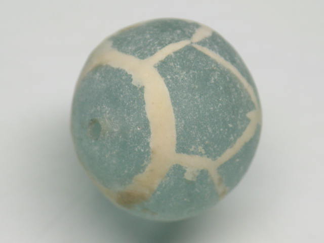 TOKO-BEADS T580-09 Afgan Antique Mountain Glass 20mm T580-09 アフガンアンティークマウンテングラス 20mmLoose Kazuri カズリビーズ Asian bead & African bead  Handmade,Lampeork,bead,asia,india,ethnic,parts,accessory,beads とんぼ玉,ビーズ,トンボ玉,アジア,インド,エスニック,手作り,パーツ,アクセサリー