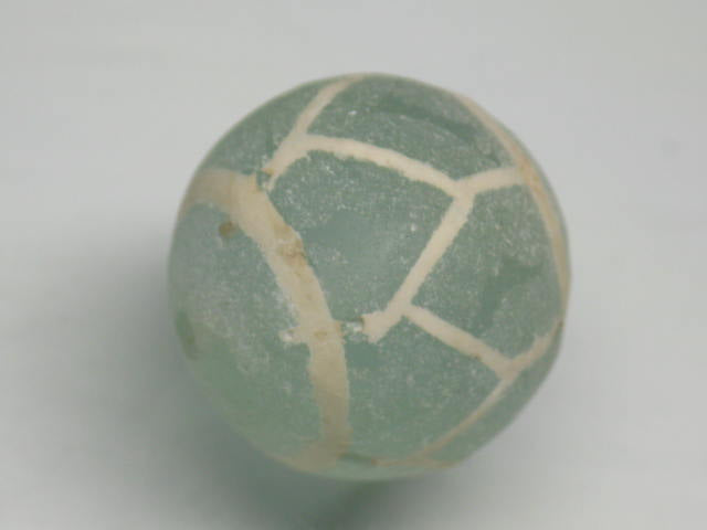 TOKO-BEADS T580-25 Afgan Antique Mountain Glass 19mm T580-25 アフガンアンティークマウンテングラス 19mmLoose Kazuri カズリビーズ Asian bead & African bead  Handmade,Lampeork,bead,asia,india,ethnic,parts,accessory,beads とんぼ玉,ビーズ,トンボ玉,アジア,インド,エスニック,手作り,パーツ,アクセサリー