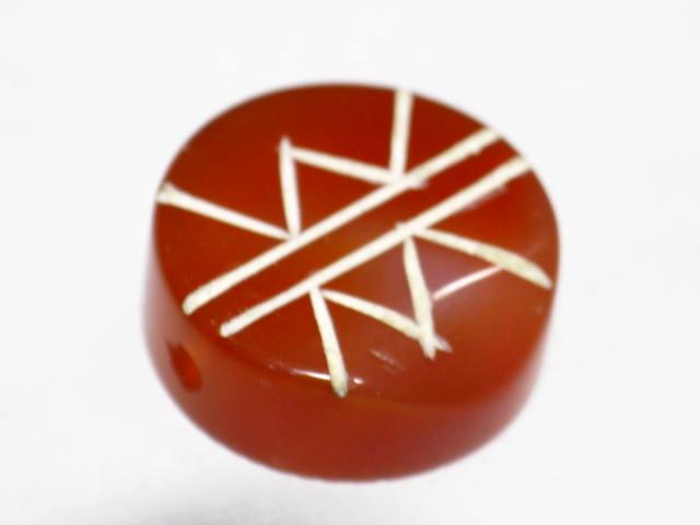 TOKO-BEADS T580-52 Afgan Antique Agate 17mm T580-52 アフガンエッチドアゲイト 17mmLoose Kazuri カズリビーズ Asian bead & African bead  Handmade,Lampeork,bead,asia,india,ethnic,parts,accessory,beads とんぼ玉,ビーズ,トンボ玉,アジア,インド,エスニック,手作り,パーツ,アクセサリー