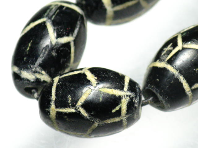 TOKO-BEADS T580N-30 Afgan Mountain Glass (strand) 9mm T580N-30 アフガンアンティークエッチドブラックストーン（連） 9mm Asian bead & African bead  Handmade,Lampeork,bead,asia,india,ethnic,parts,accessory,beads とんぼ玉,ビーズ,トンボ玉,アジア,インド,エスニック,手作り,パーツ,アクセサリー