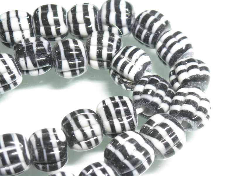TOKO-BEADS T581-64N Jawa Lampwork glass bead (strand) 14mm T581-64N ジャワ希少とんぼ玉（連） 14mm Asian bead & African bead  Handmade,Lampeork,bead,asia,india,ethnic,parts,accessory,beads とんぼ玉,ビーズ,トンボ玉,アジア,インド,エスニック,手作り,パーツ,アクセサリー