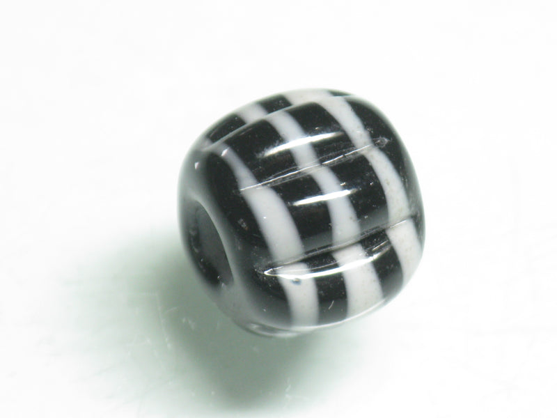 TOKO-BEADS T581-64S Jawa Lampwork glass bead 14mm T581-64S ジャワ希少とんぼ玉 14mm Asian bead & African bead  Handmade,Lampeork,bead,asia,india,ethnic,parts,accessory,beads とんぼ玉,ビーズ,トンボ玉,アジア,インド,エスニック,手作り,パーツ,アクセサリー