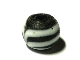 TOKO-BEADS T583-01 Lampwork glass bead 8~8.5mm T583-01 ジャワ希少とんぼ玉 8~8.5mmLoose Kazuri カズリビーズ Asian bead & African bead  Handmade,Lampeork,bead,asia,india,ethnic,parts,accessory,beads とんぼ玉,ビーズ,トンボ玉,アジア,インド,エスニック,手作り,パーツ,アクセサリー