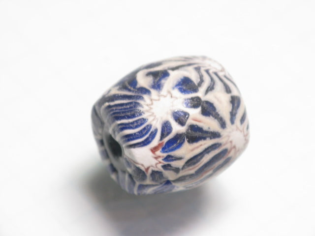 TOKO-BEADS T586-04 Lampwork glass bead 16mm T586-04 ジャワ希少ビーズ 16mmLoose Kazuri カズリビーズ Asian bead & African bead  Handmade,Lampeork,bead,asia,india,ethnic,parts,accessory,beads とんぼ玉,ビーズ,トンボ玉,アジア,インド,エスニック,手作り,パーツ,アクセサリー