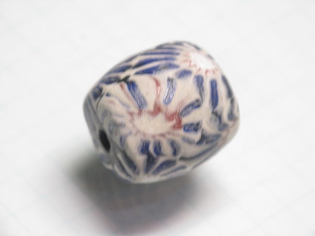 TOKO-BEADS T586-06 Lampwork glass bead 16mm T586-06 ジャワ希少ビーズ 16mm Asian bead & African bead  Handmade,Lampeork,bead,asia,india,ethnic,parts,accessory,beads とんぼ玉,ビーズ,トンボ玉,アジア,インド,エスニック,手作り,パーツ,アクセサリー